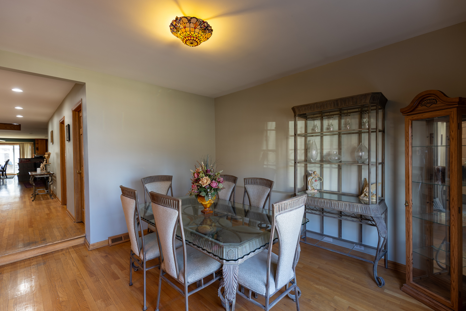 4716 North Kilbourn Avenue Chicago IL 60630