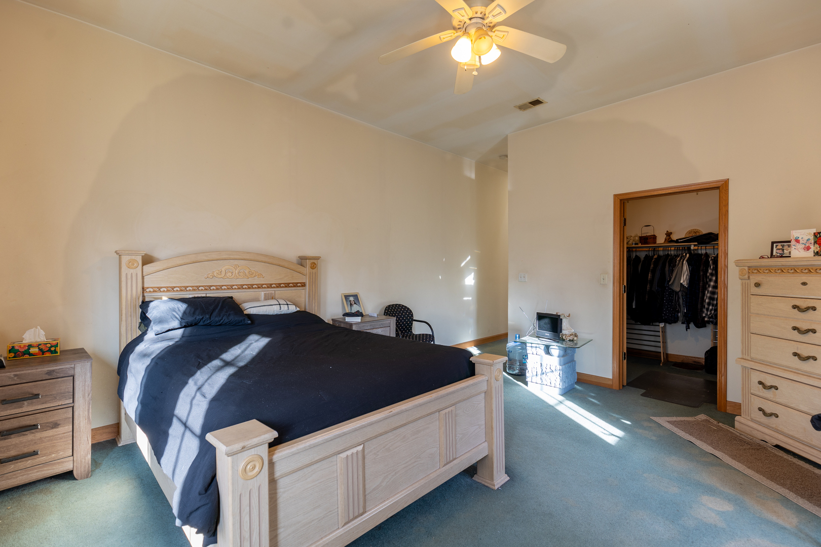 4716 North Kilbourn Avenue Chicago IL 60630