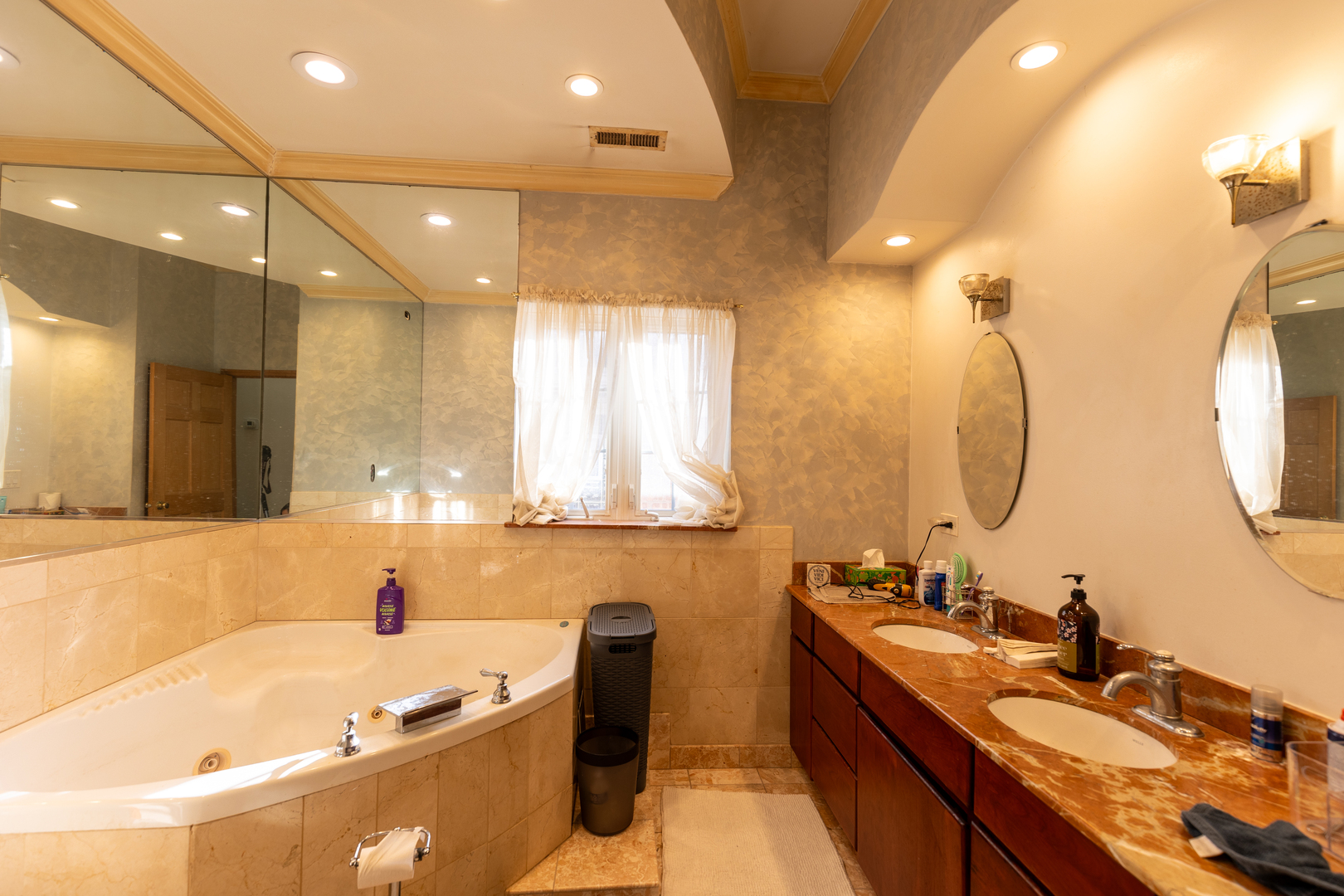 4716 North Kilbourn Avenue Chicago IL 60630