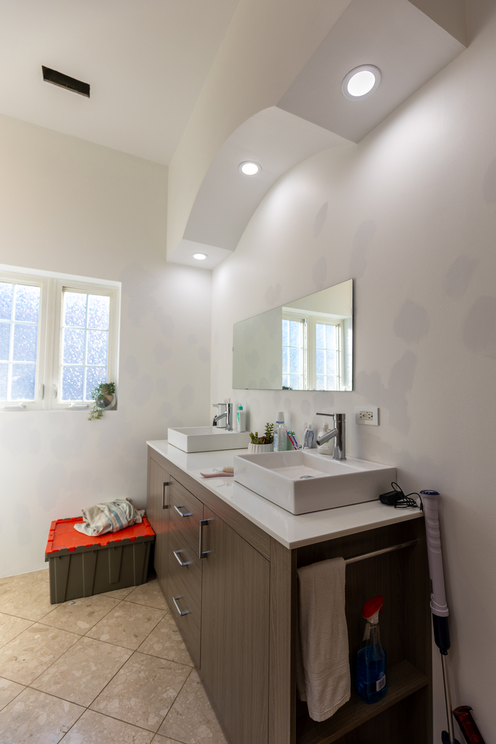 4716 North Kilbourn Avenue Chicago IL 60630