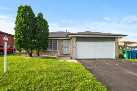 928 East 153rd Street Phoenix IL 60426