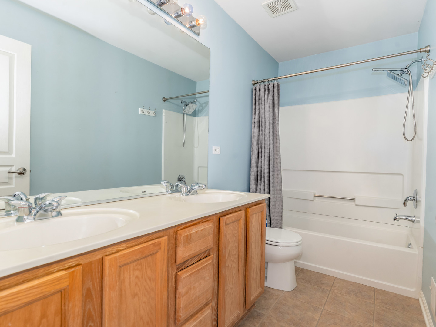 25018 Armstrong Lane Plainfield IL 60585