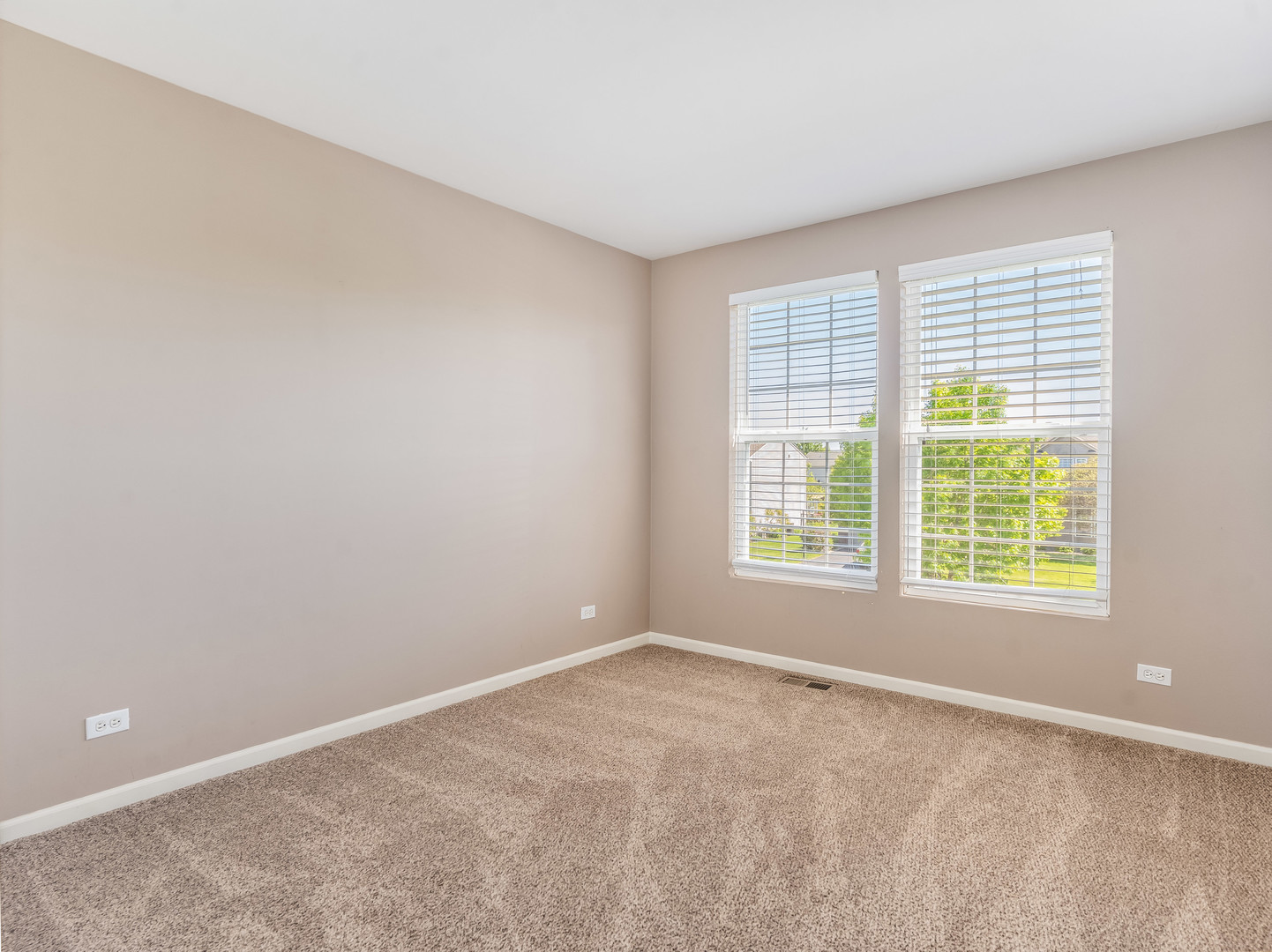25018 Armstrong Lane Plainfield IL 60585