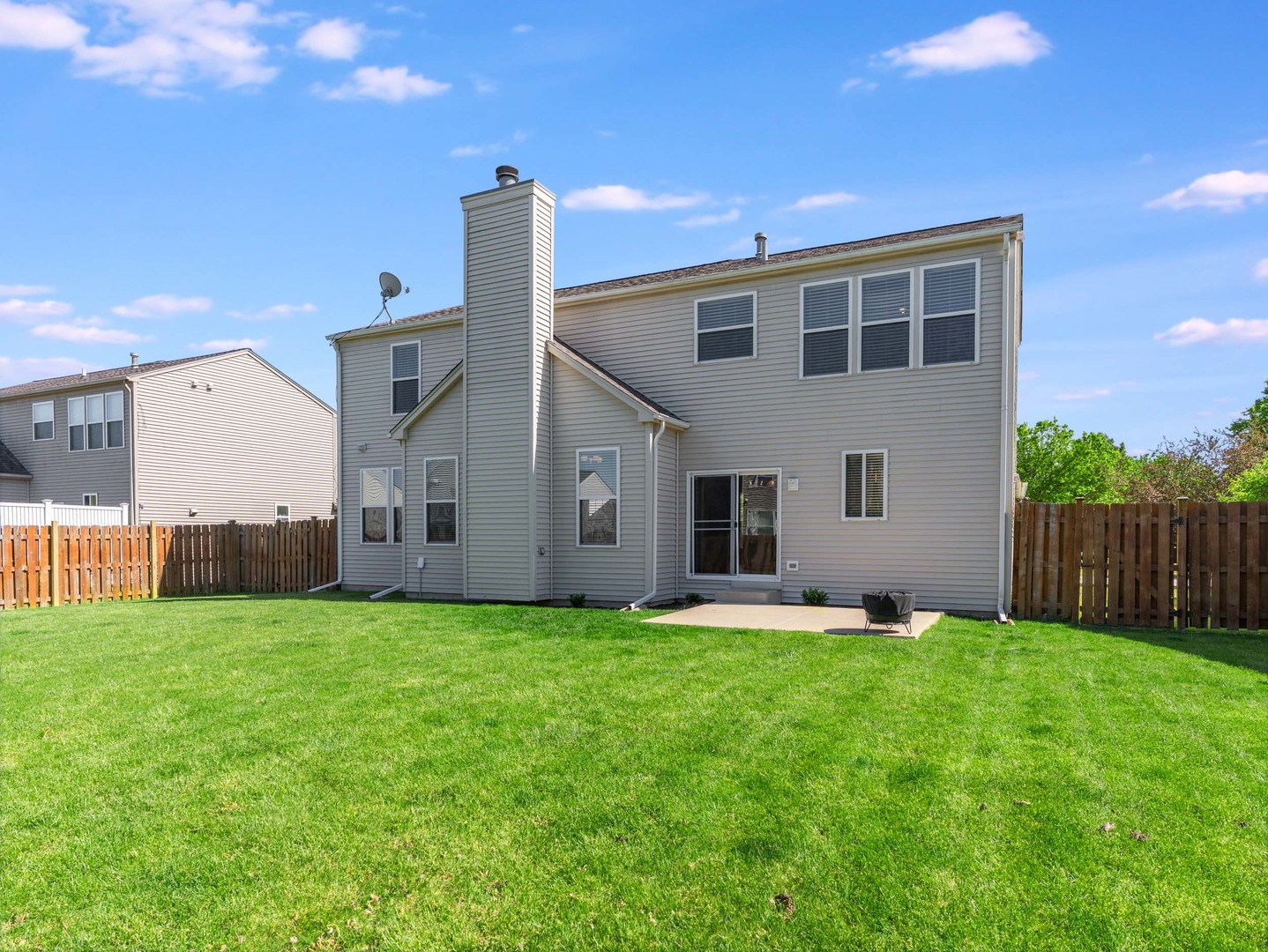25018 Armstrong Lane Plainfield IL 60585
