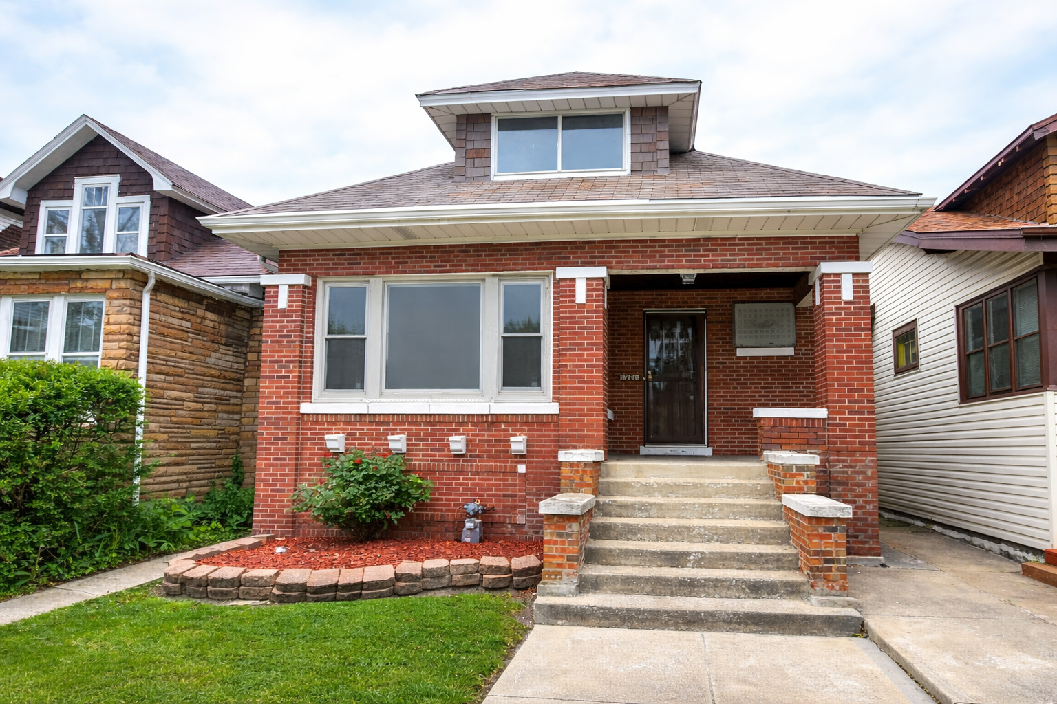 10742 South Prairie Avenue Chicago IL 60628