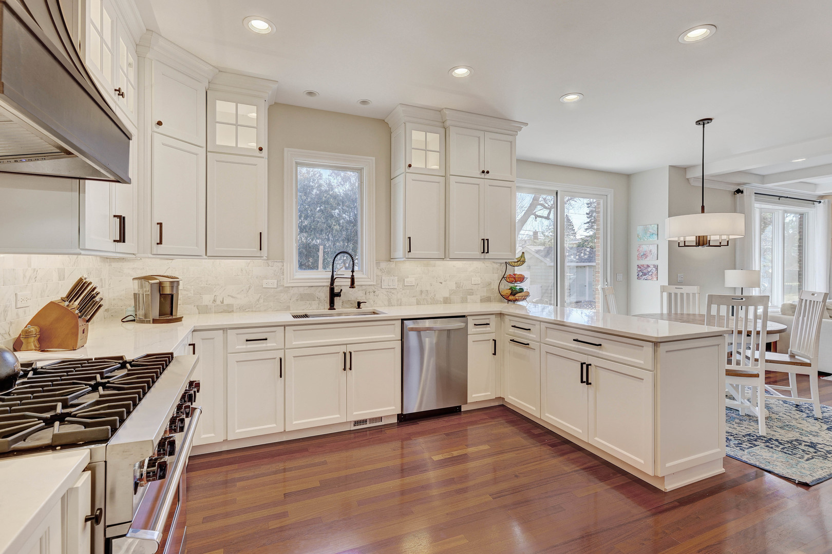 881 South Bryan Street Elmhurst IL 60126