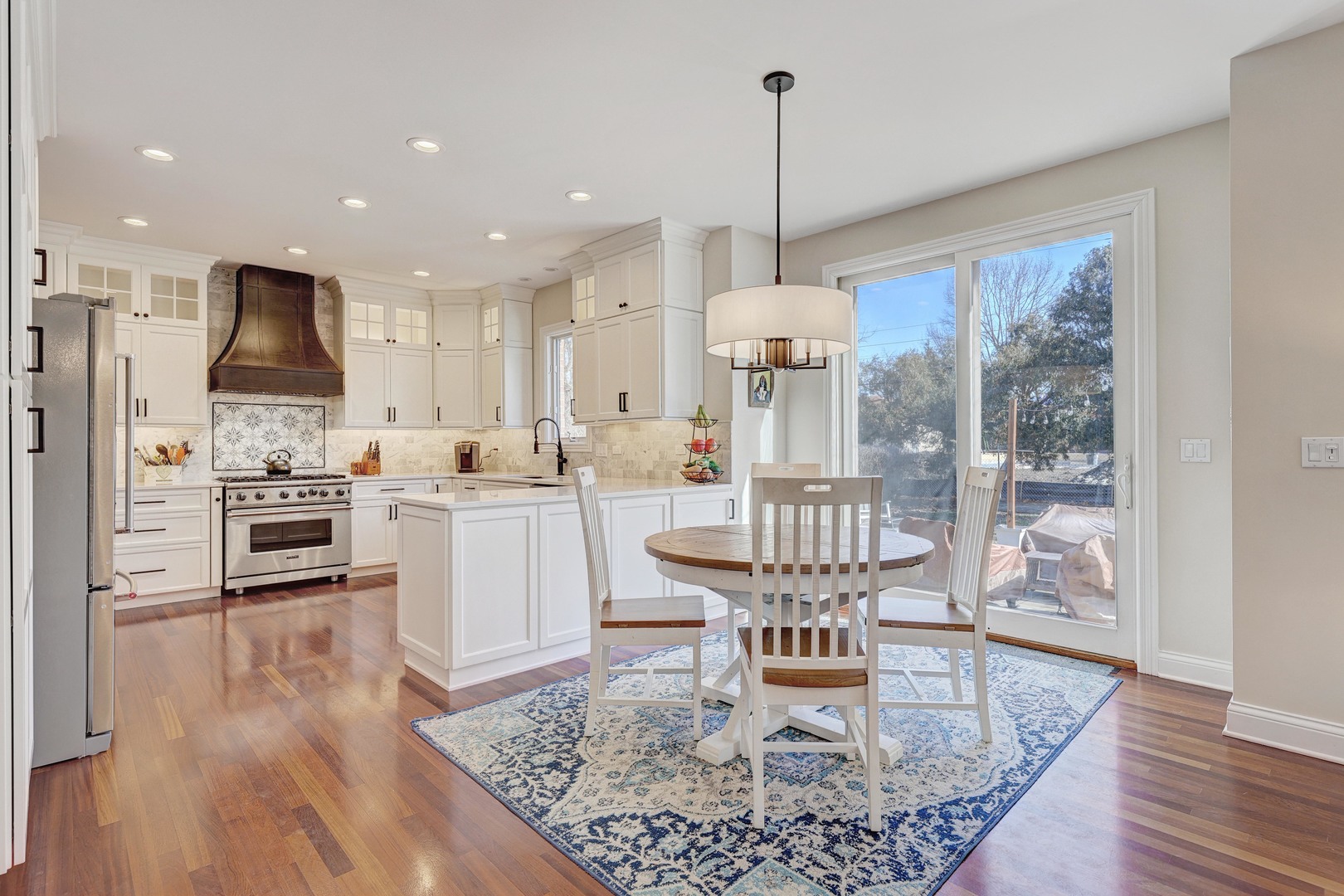 881 South Bryan Street Elmhurst IL 60126