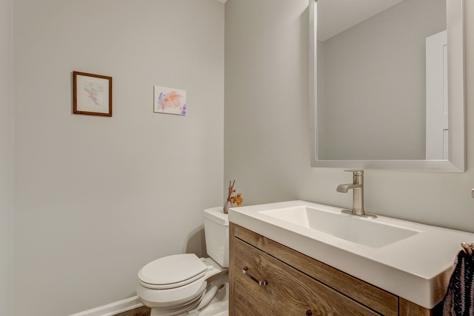 881 South Bryan Street Elmhurst IL 60126