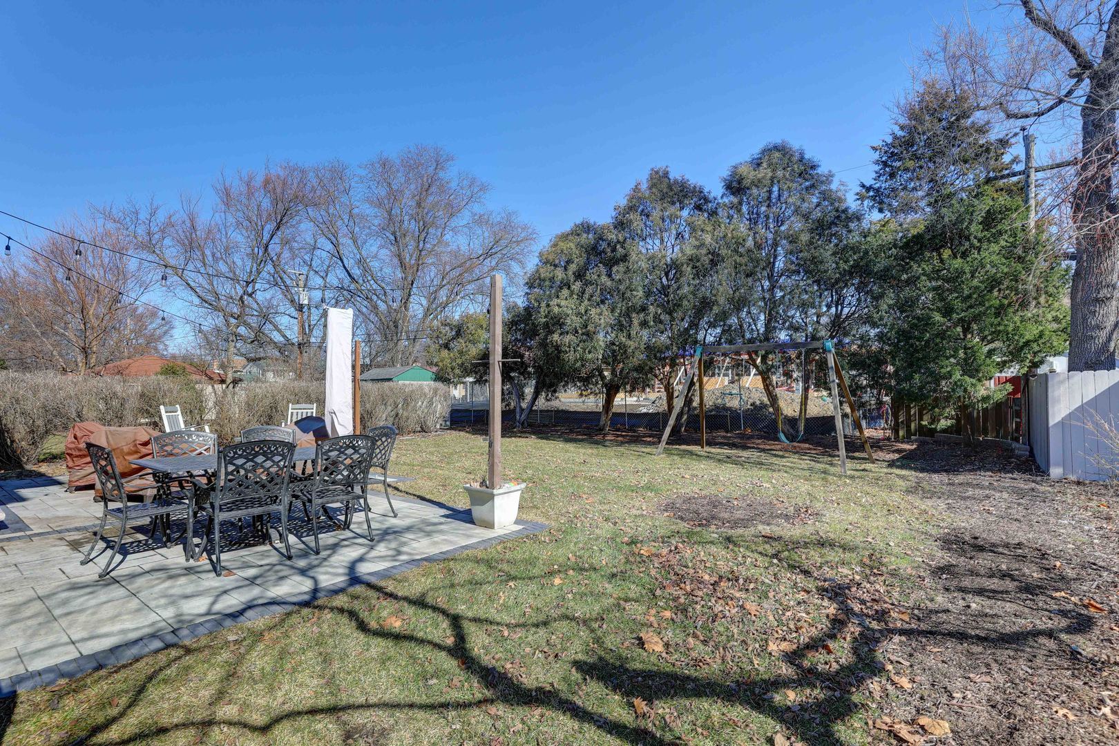 881 South Bryan Street Elmhurst IL 60126