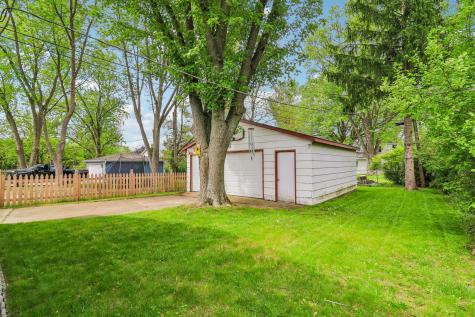 1512 Elm Avenue Round Lake Beach IL 60073