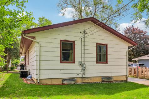 1512 Elm Avenue Round Lake Beach IL 60073