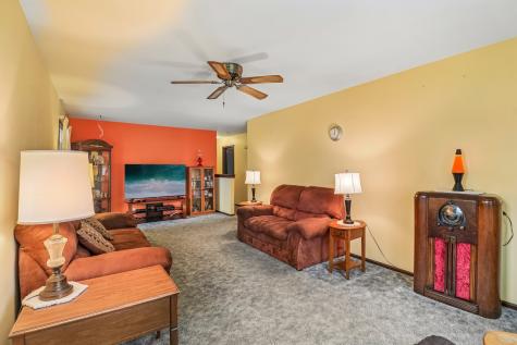 1512 Elm Avenue Round Lake Beach IL 60073