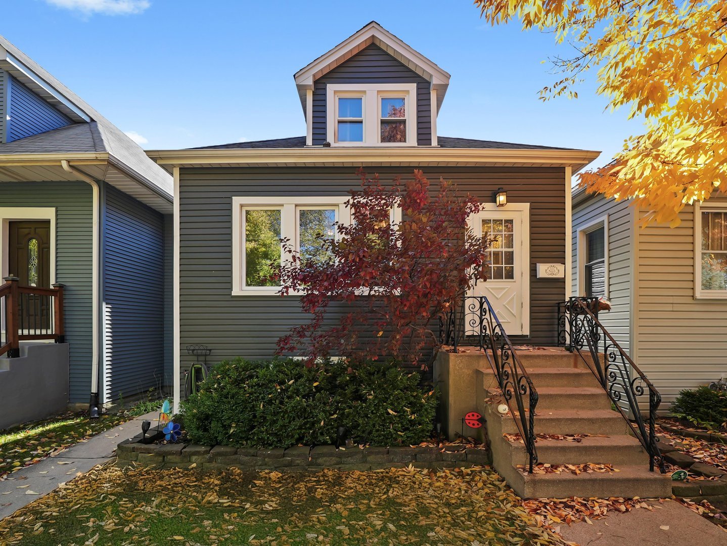 6245 West Byron Street Chicago IL 60634