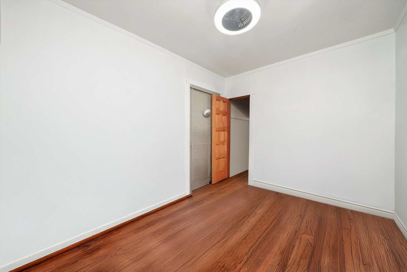 6245 West Byron Street Chicago IL 60634