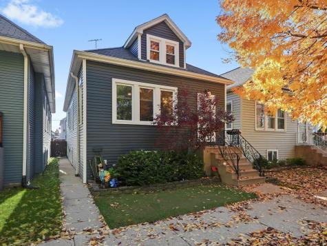 6245 West Byron Street Chicago IL 60634