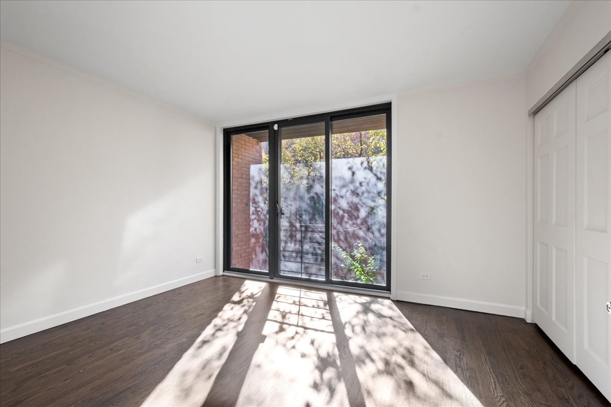 2208 North Burling Street Chicago IL 60614