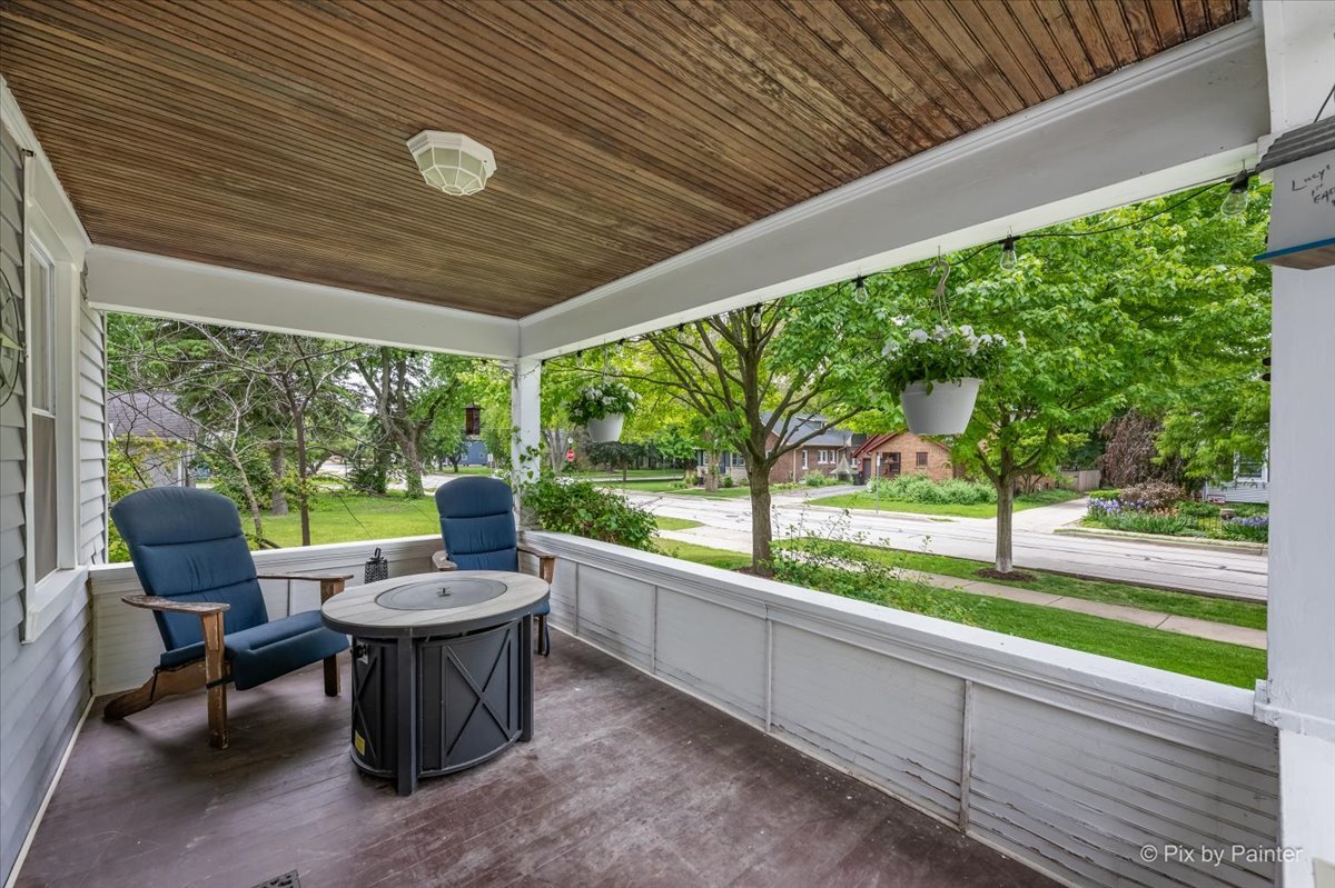14 North Huffman Street Naperville IL 60540