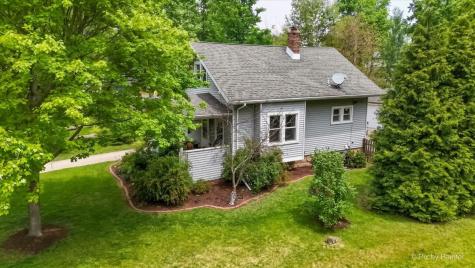 14 North Huffman Street Naperville IL 60540