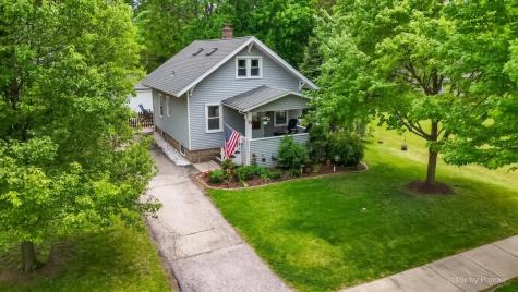 14 North Huffman Street Naperville IL 60540