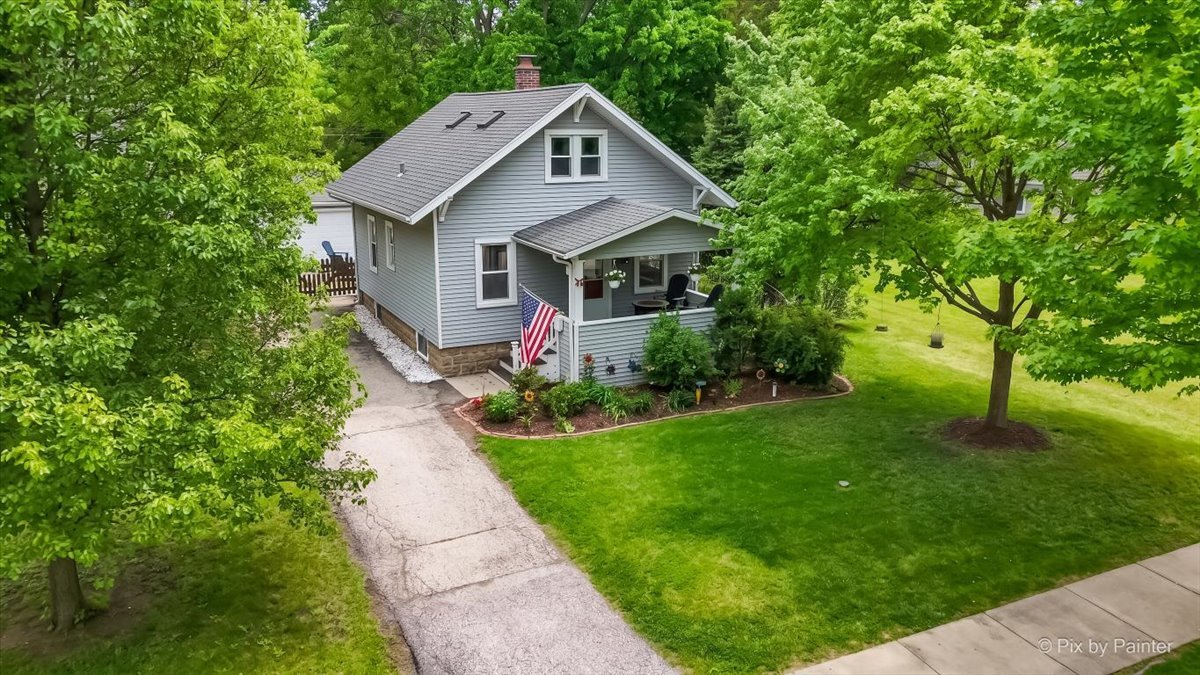 14 North Huffman Street Naperville IL 60540
