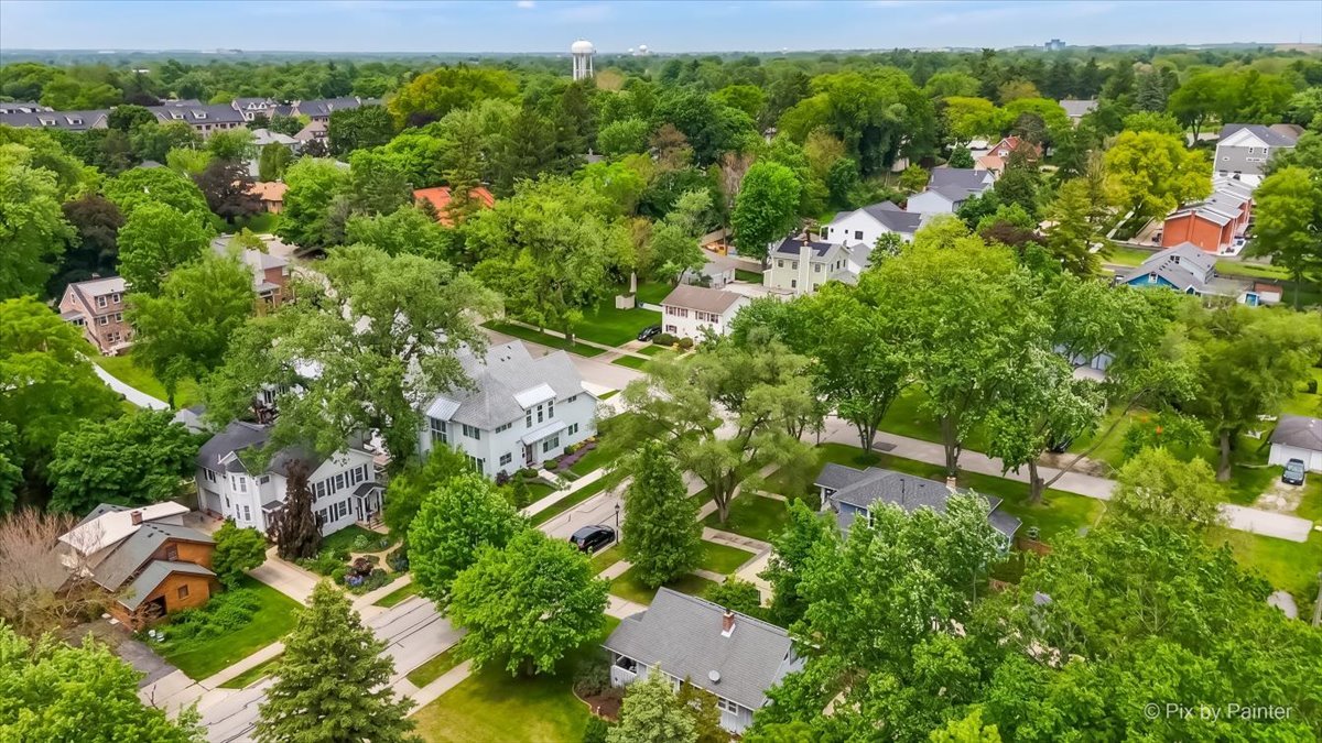 14 North Huffman Street Naperville IL 60540