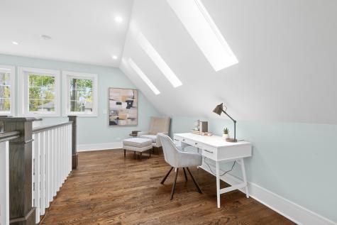 32 Lancaster Lane Lincolnshire IL 60069