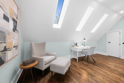 32 Lancaster Lane Lincolnshire IL 60069