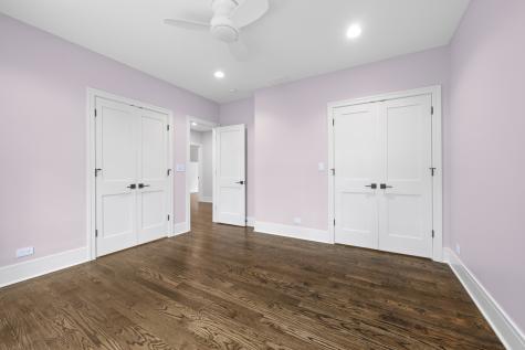 32 Lancaster Lane Lincolnshire IL 60069