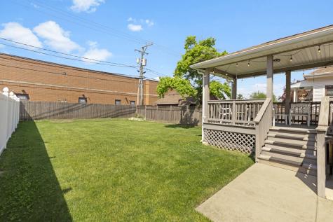 7046 North Franks Avenue Niles IL 60714
