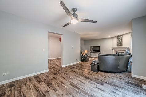 307 Inner Circle Drive Bolingbrook IL 60490