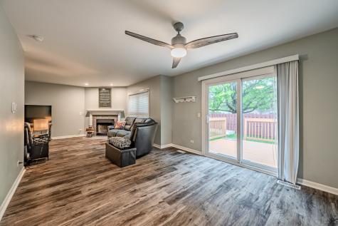 307 Inner Circle Drive Bolingbrook IL 60490