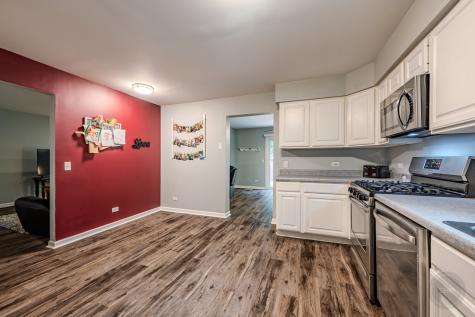 307 Inner Circle Drive Bolingbrook IL 60490