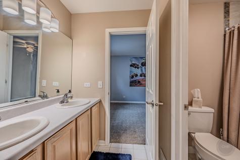 307 Inner Circle Drive Bolingbrook IL 60490