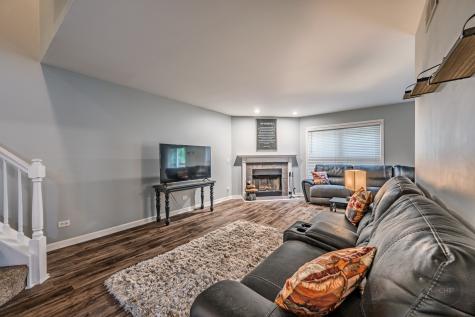307 Inner Circle Drive Bolingbrook IL 60490