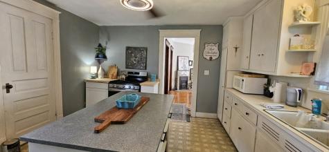 536 Woodward Street Beecher IL 60401