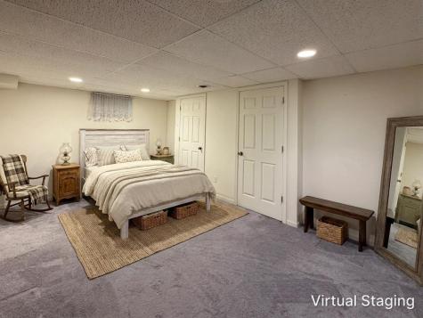 281 Governors Lane Elgin IL 60123