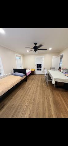 4940 Estes Avenue Skokie IL 60077