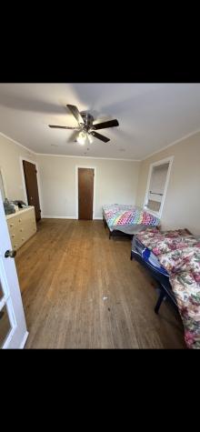 4940 Estes Avenue Skokie IL 60077