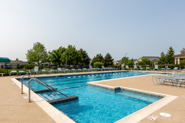 2682 Avondale Circle Naperville IL 60564