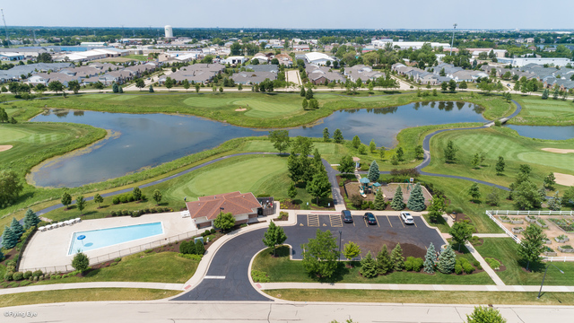 2682 Avondale Circle Naperville IL 60564