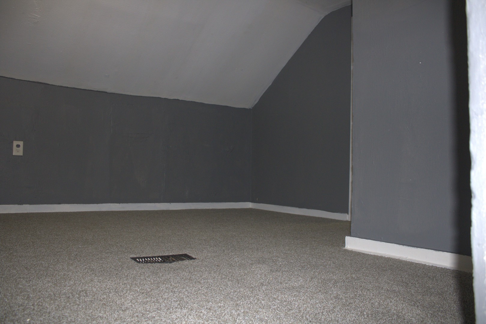 8207 South Marquette Avenue Chicago IL 60617