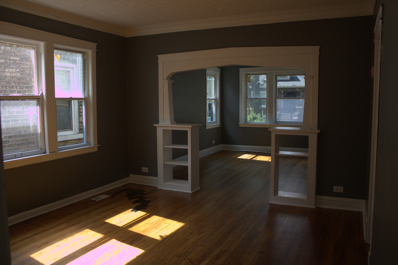 8207 South Marquette Avenue Chicago IL 60617