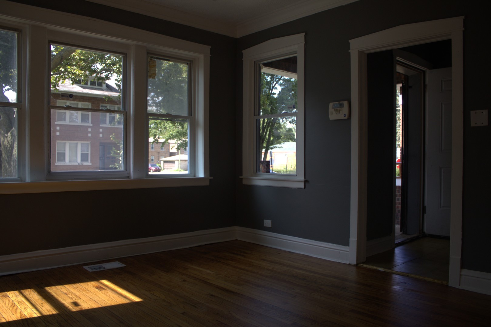 8207 South Marquette Avenue Chicago IL 60617