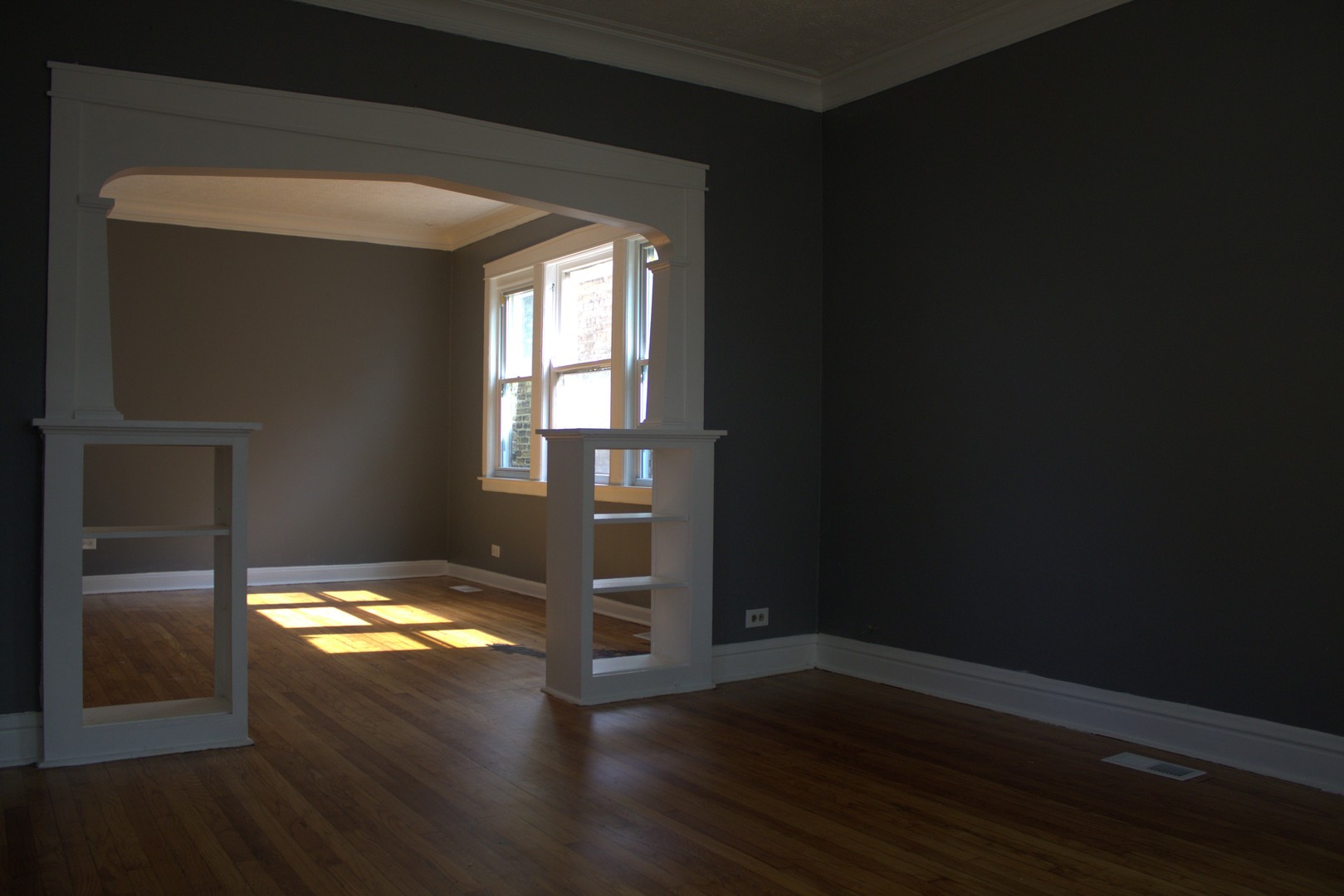 8207 South Marquette Avenue Chicago IL 60617