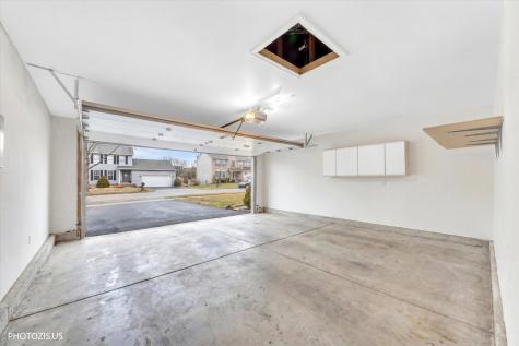1327 East Fox Chase Drive Round Lake Beach IL 60073