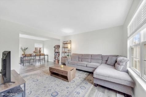 1327 East Fox Chase Drive Round Lake Beach IL 60073