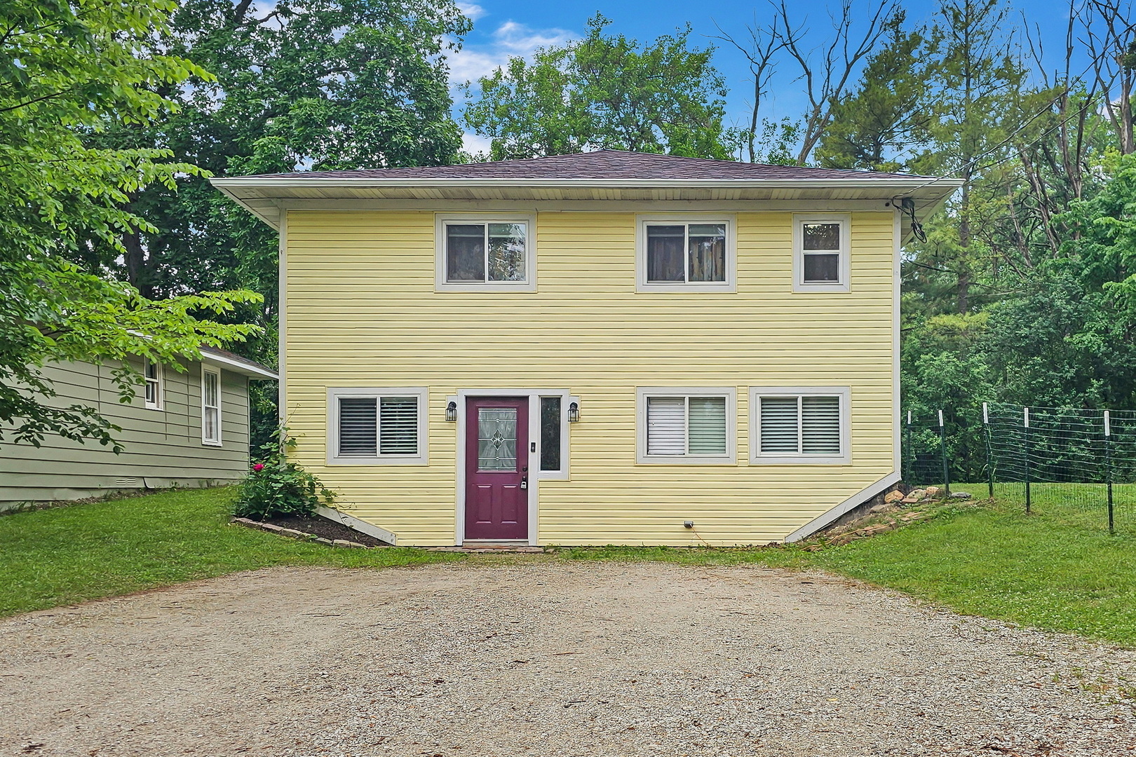 26689 West Pine Street Antioch IL 60002