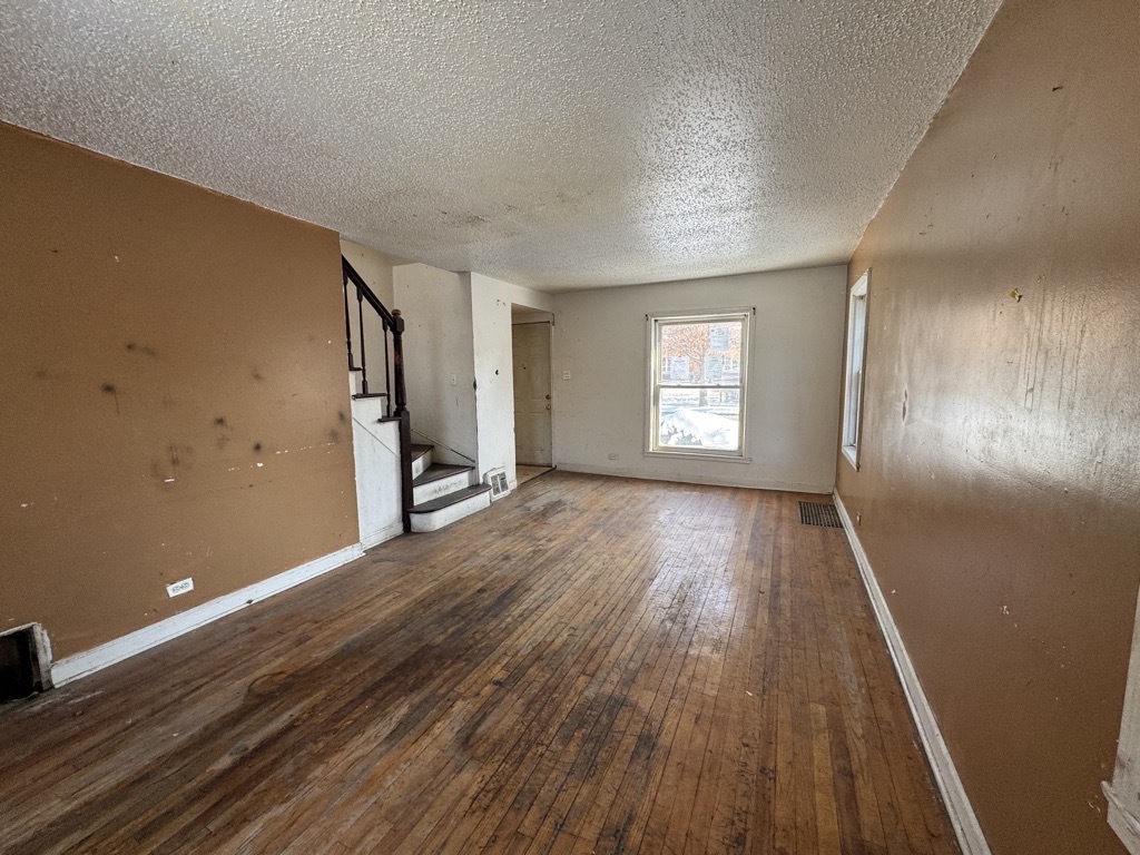 9926 South Luella Avenue Chicago IL 60617