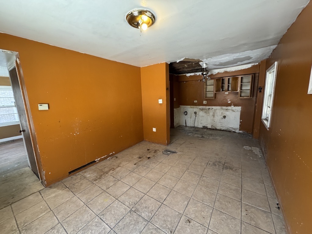 9926 South Luella Avenue Chicago IL 60617