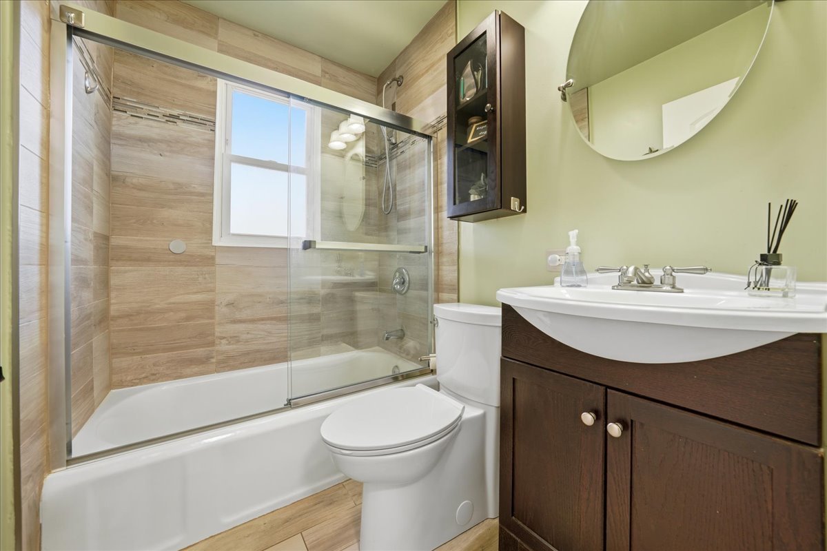 9960 West 151 Street Orland Park IL 60462